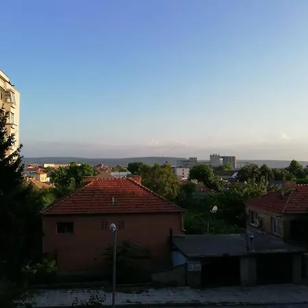 The Nest/ гнездото Apartment Varna